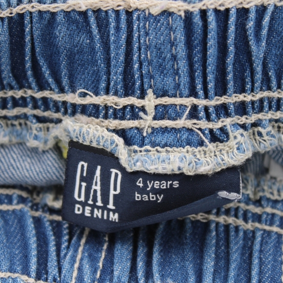 GAP Toddler Girls Pull-On Embroidered Denim Shorts – 4T - Picture 4 of 5